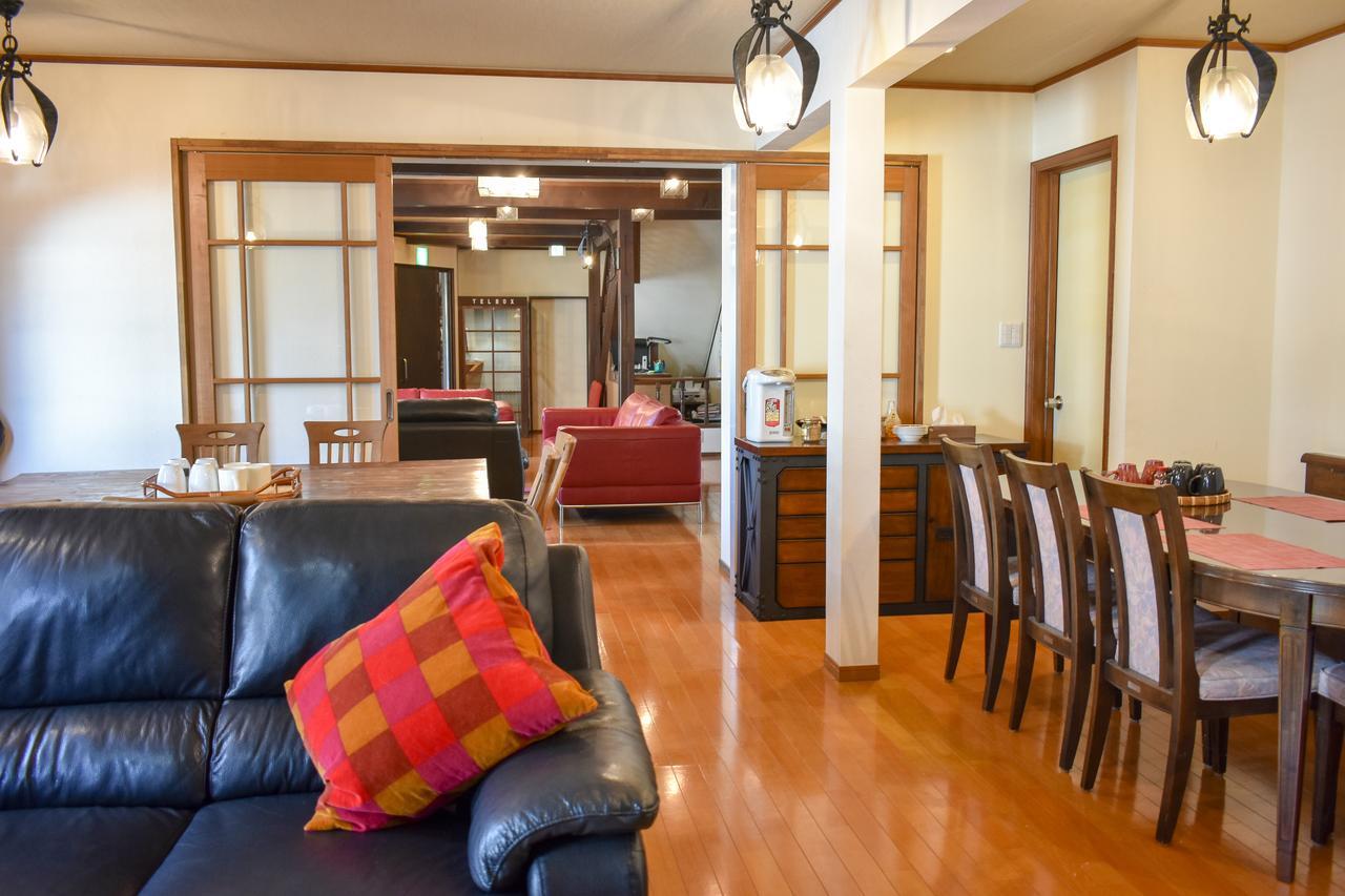 Mojo Lodge Hakuba Exterior photo