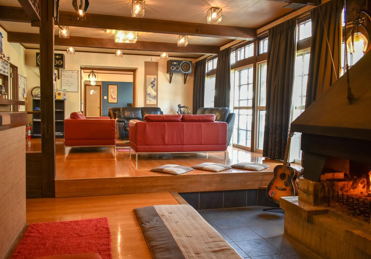 Mojo Lodge Hakuba Exterior photo
